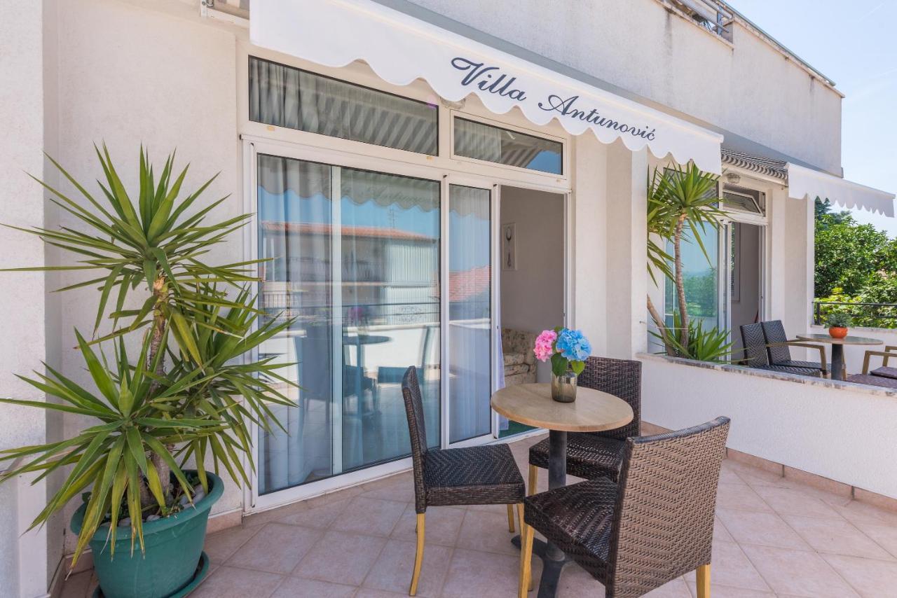 Apartmani Antunovic Podgora Exterior photo